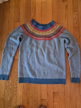 Mossimo Supply Co. Blue Crewneck Sweater with Multicolor Yoke